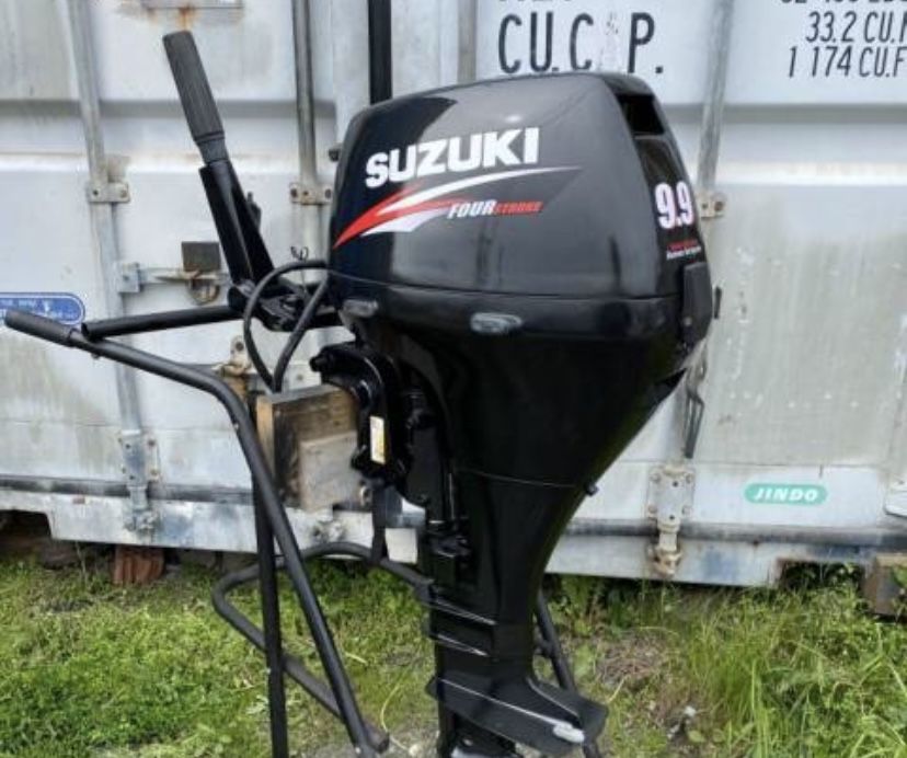 Suzuki 9,9 с электростартером