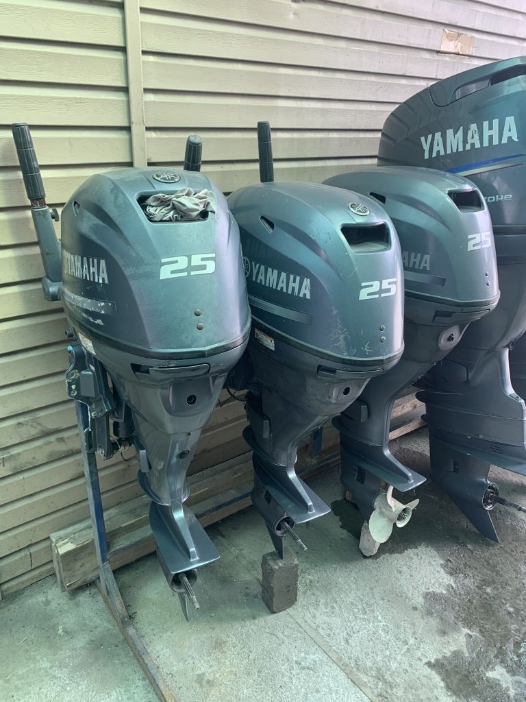 Yamaha 25 четырёхтактная