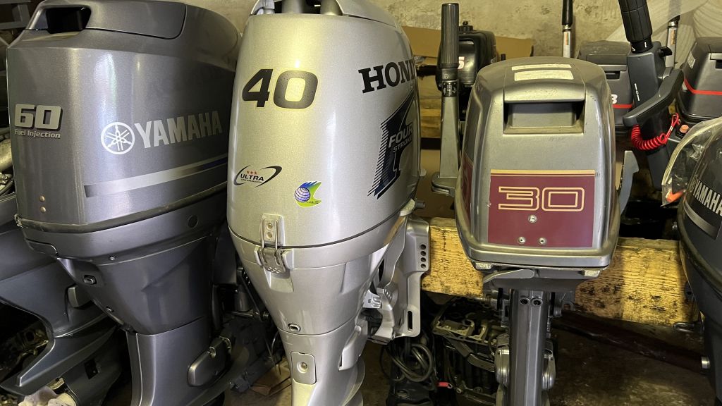 лодочный мотор HONDA BF 40, нога короткая , из Японии,