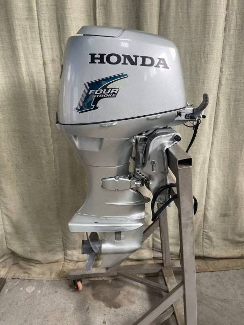 Лодочный мотор Honda 40